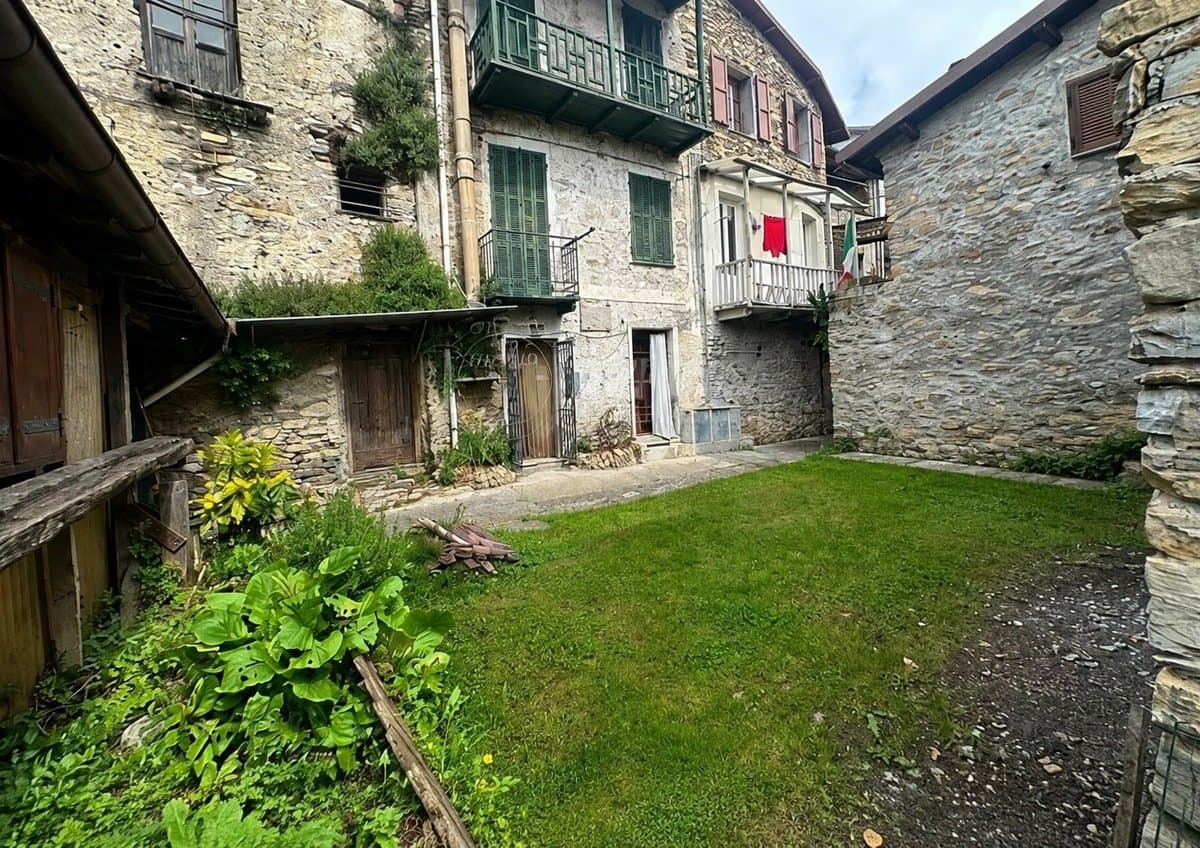 5 Bedroom Traditional Village House for Renovation in Molini di Triora