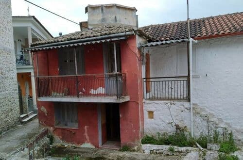 Two-storey house 71 sq.m. for renovation, Paramythia